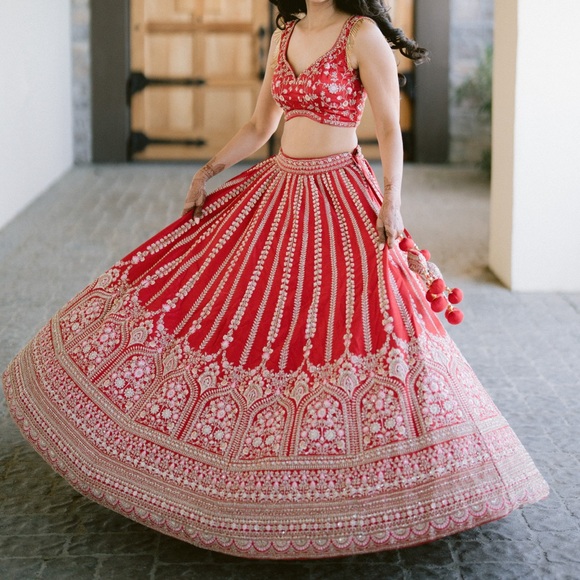 Bridal wedding lehenga - Picture 3 of 10